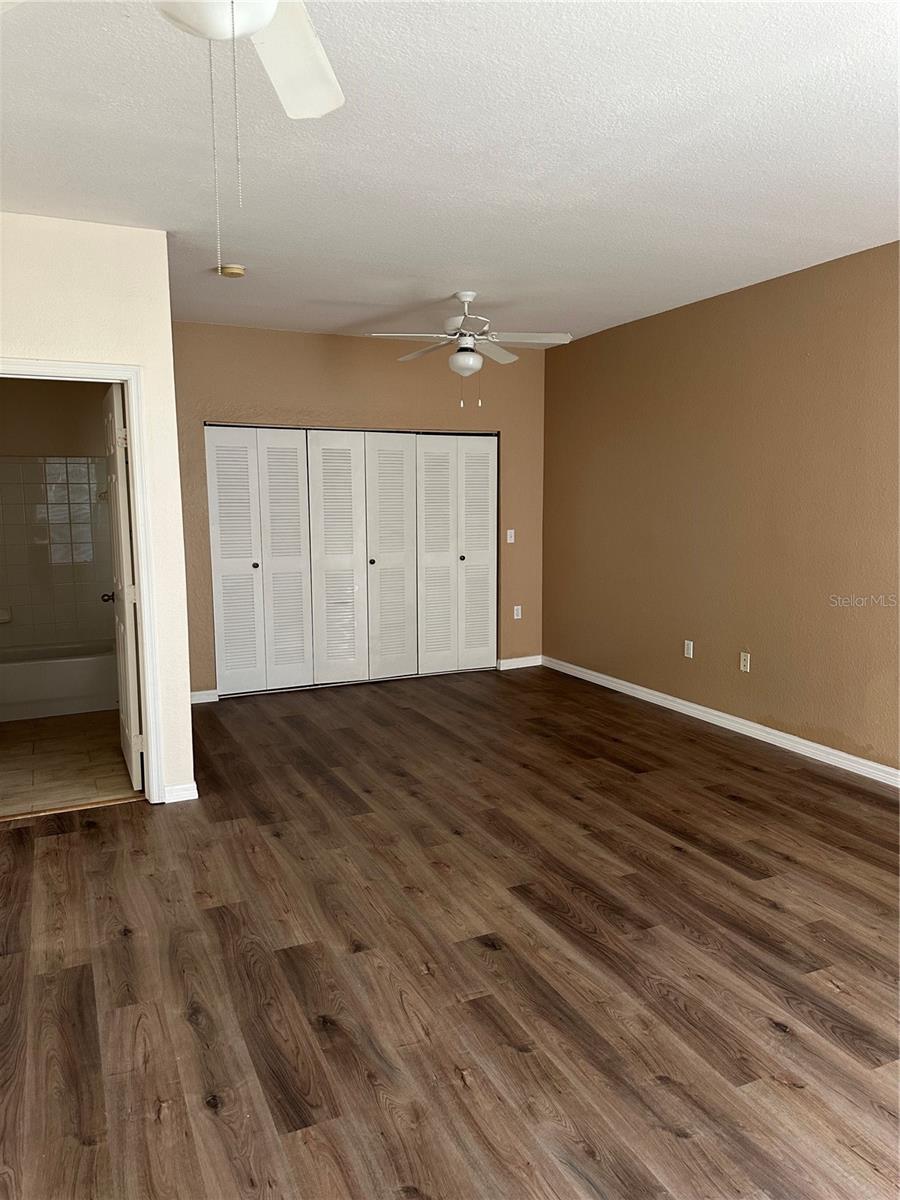 9116 LAKE CHASE ISLAND WAY #9116, TAMPA, FL, 33626