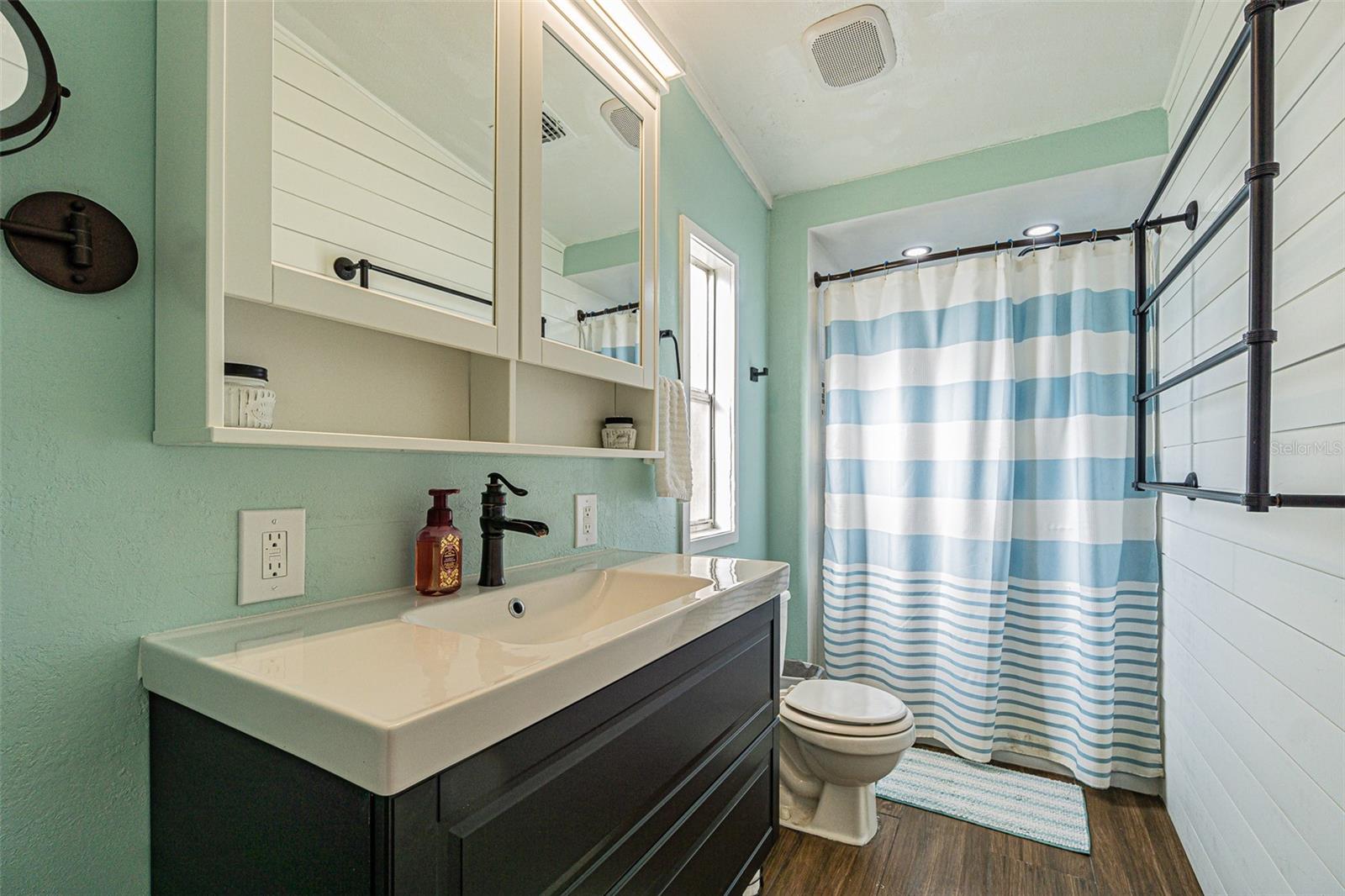 712 21ST AVE SE, RUSKIN, FL, 33570