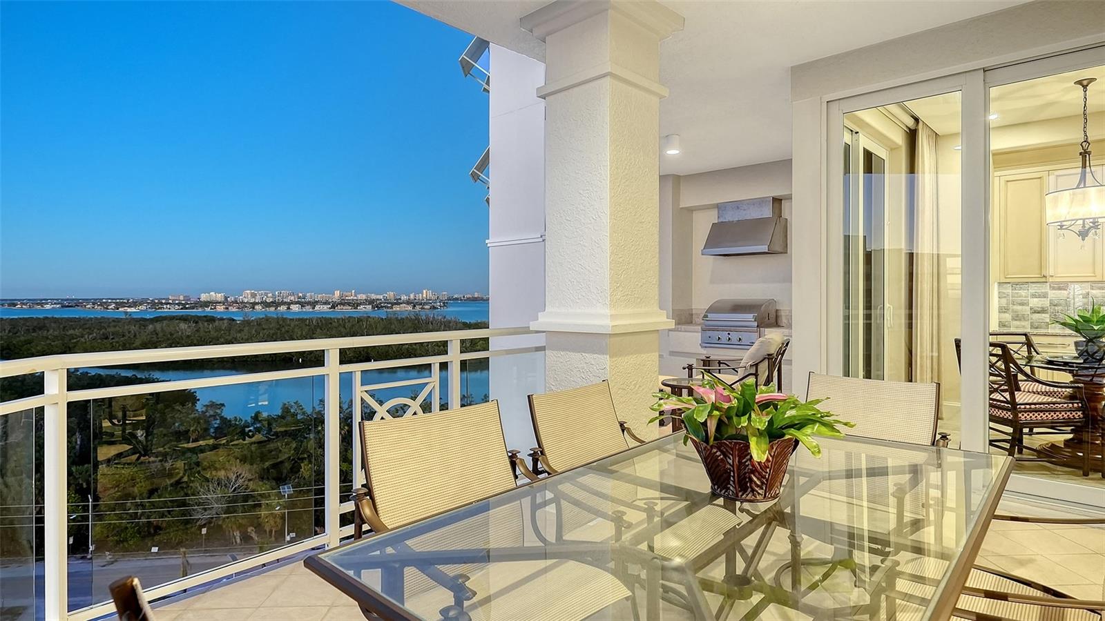 2050 BENJAMIN FRANKLIN DR #B904, SARASOTA, FL, 34236