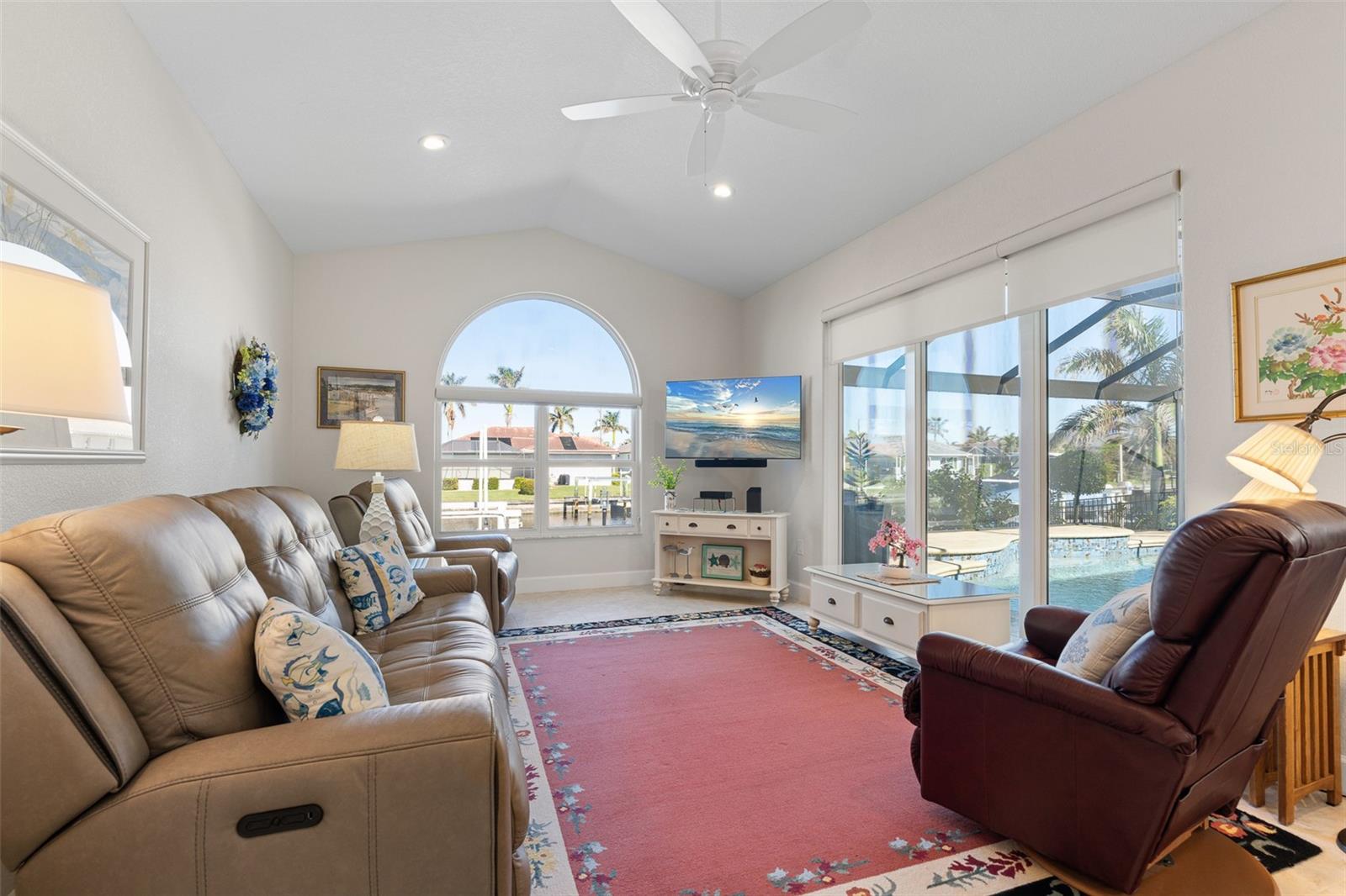 566 PORT BENDRES DR, PUNTA GORDA, FL, 33950