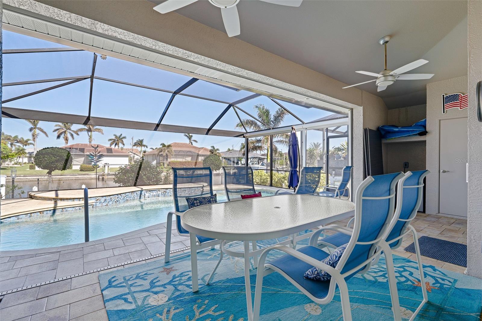 566 PORT BENDRES DR, PUNTA GORDA, FL, 33950