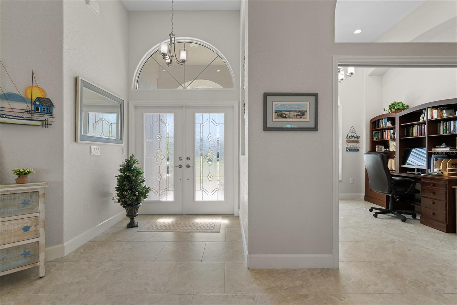 566 PORT BENDRES DR, PUNTA GORDA, FL, 33950