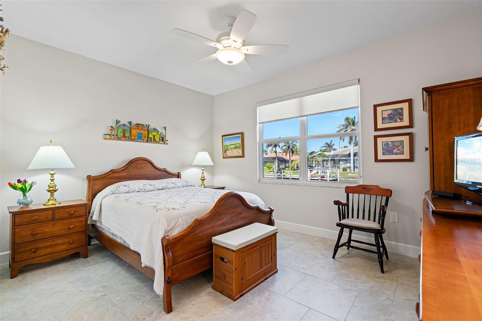 566 PORT BENDRES DR, PUNTA GORDA, FL, 33950