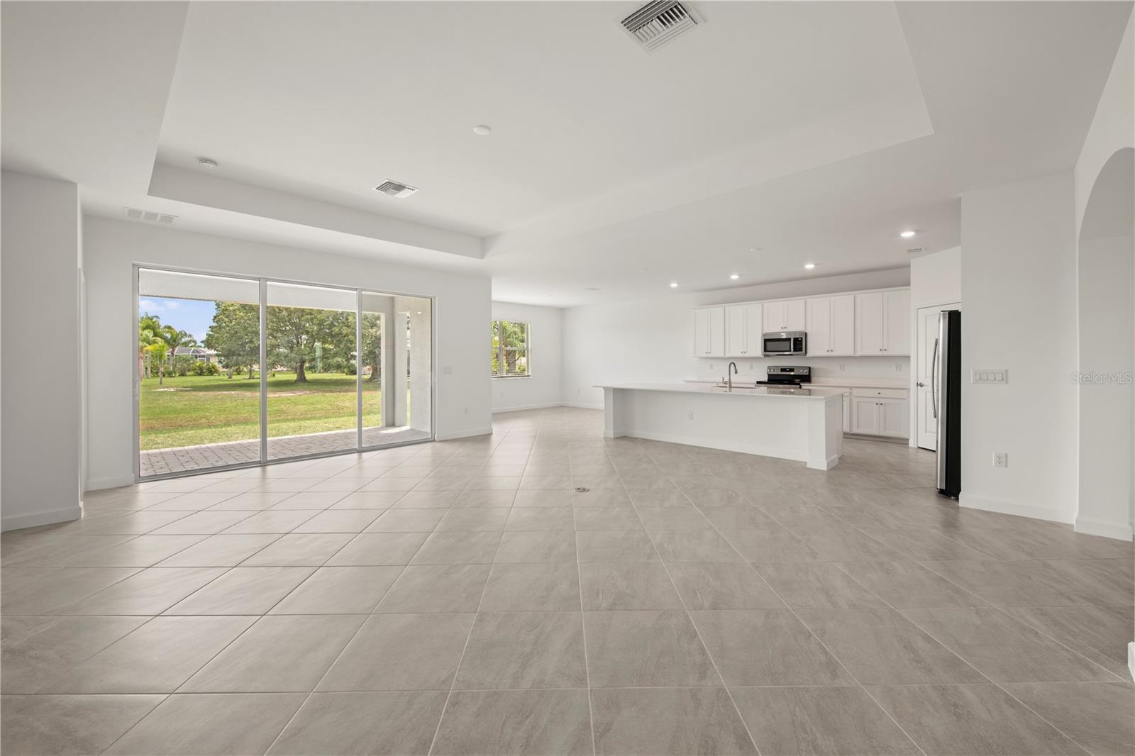 17357 COMINGO LN, PUNTA GORDA, FL, 33955