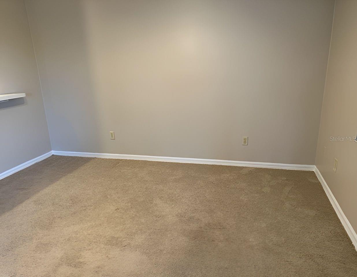 33042 LAKE BEND CIR, LEESBURG, FL, 34788