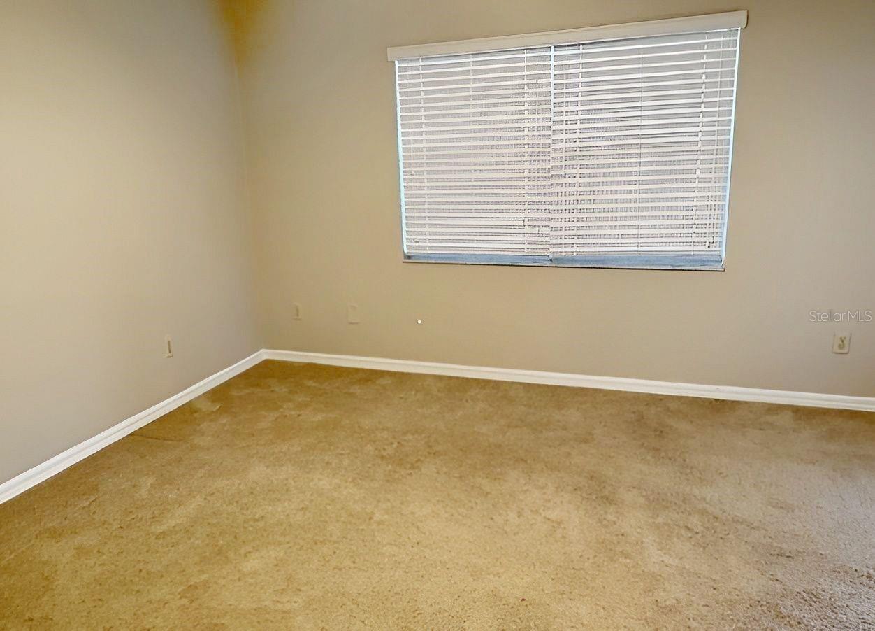33042 LAKE BEND CIR, LEESBURG, FL, 34788