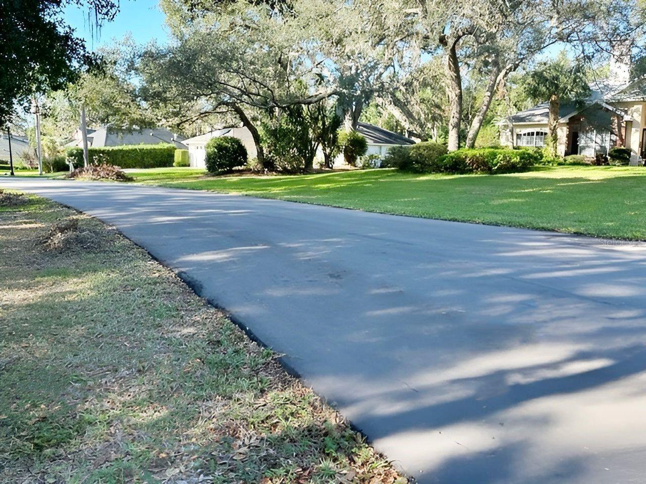 33042 LAKE BEND CIR, LEESBURG, FL, 34788