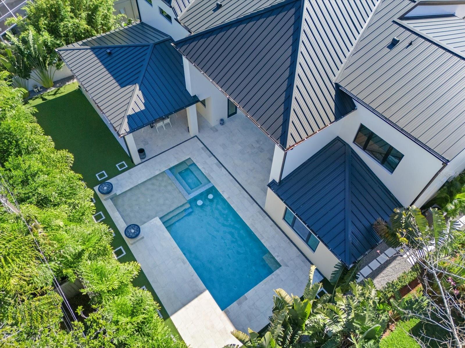 4213 W CULBREATH AVE, TAMPA, FL, 33609