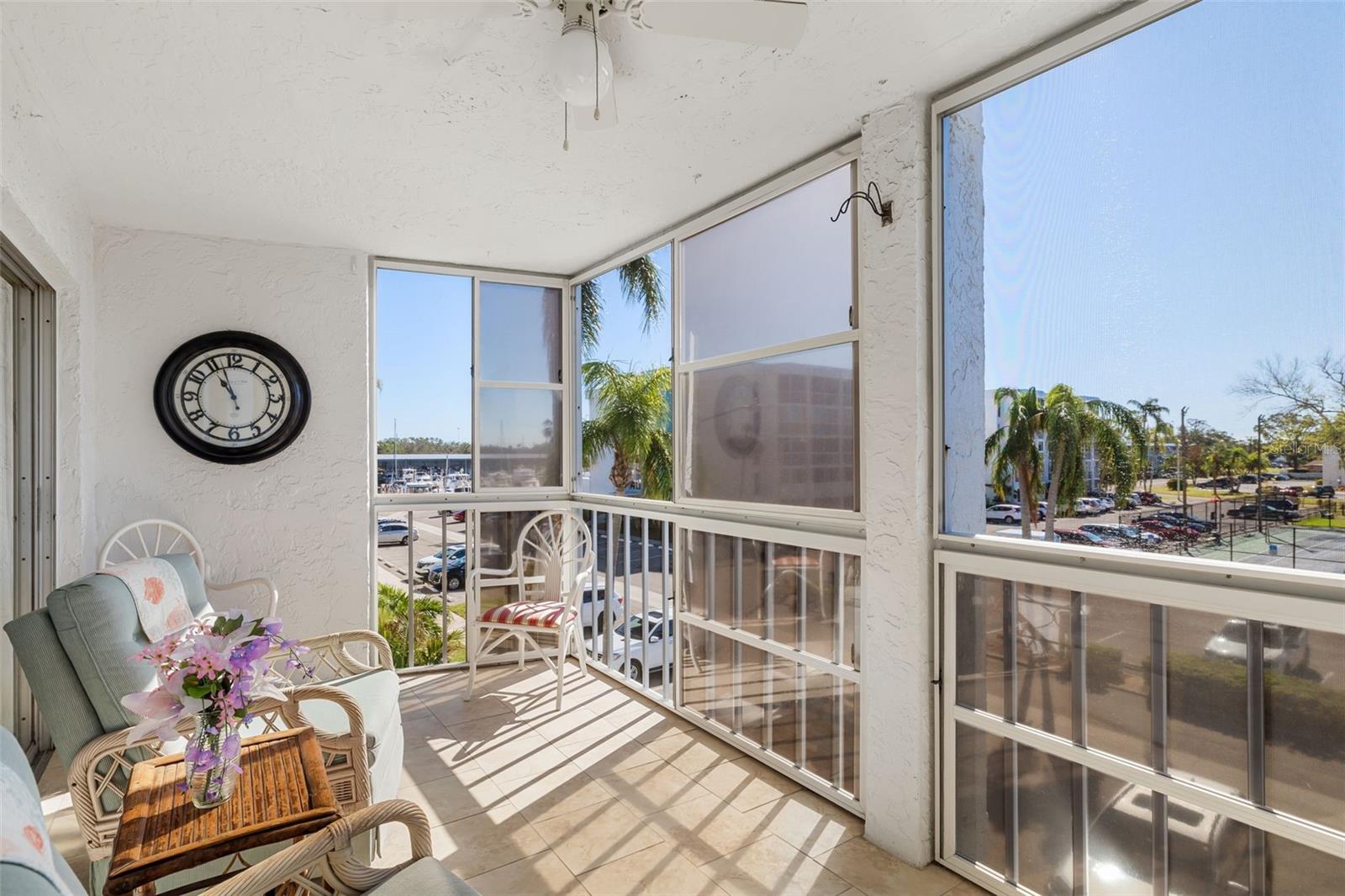 4900 38TH WAY S #305, ST PETERSBURG, FL, 33711