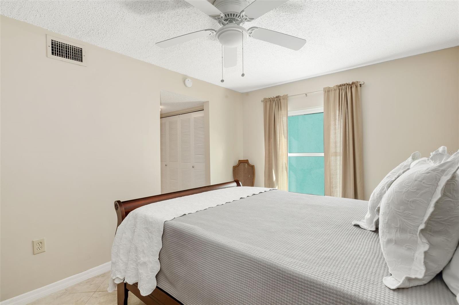 4900 38TH WAY S #305, ST PETERSBURG, FL, 33711