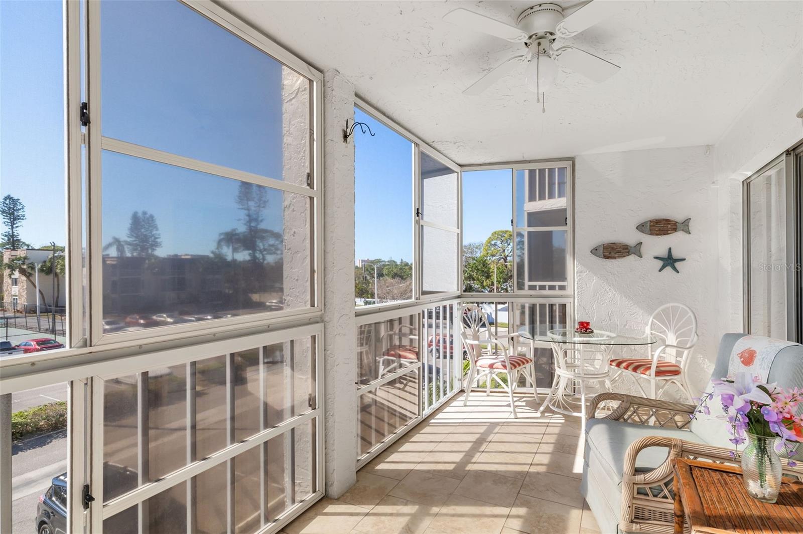 4900 38TH WAY S #305, ST PETERSBURG, FL, 33711