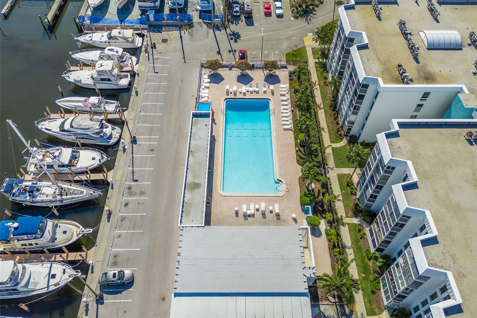 4900 38TH WAY S #305, ST PETERSBURG, FL, 33711