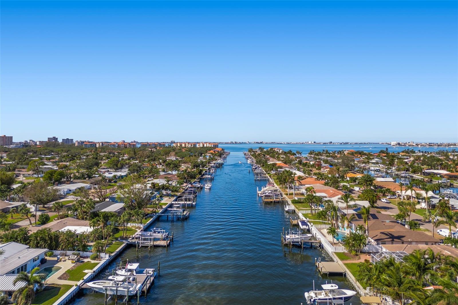 4900 38TH WAY S #305, ST PETERSBURG, FL, 33711