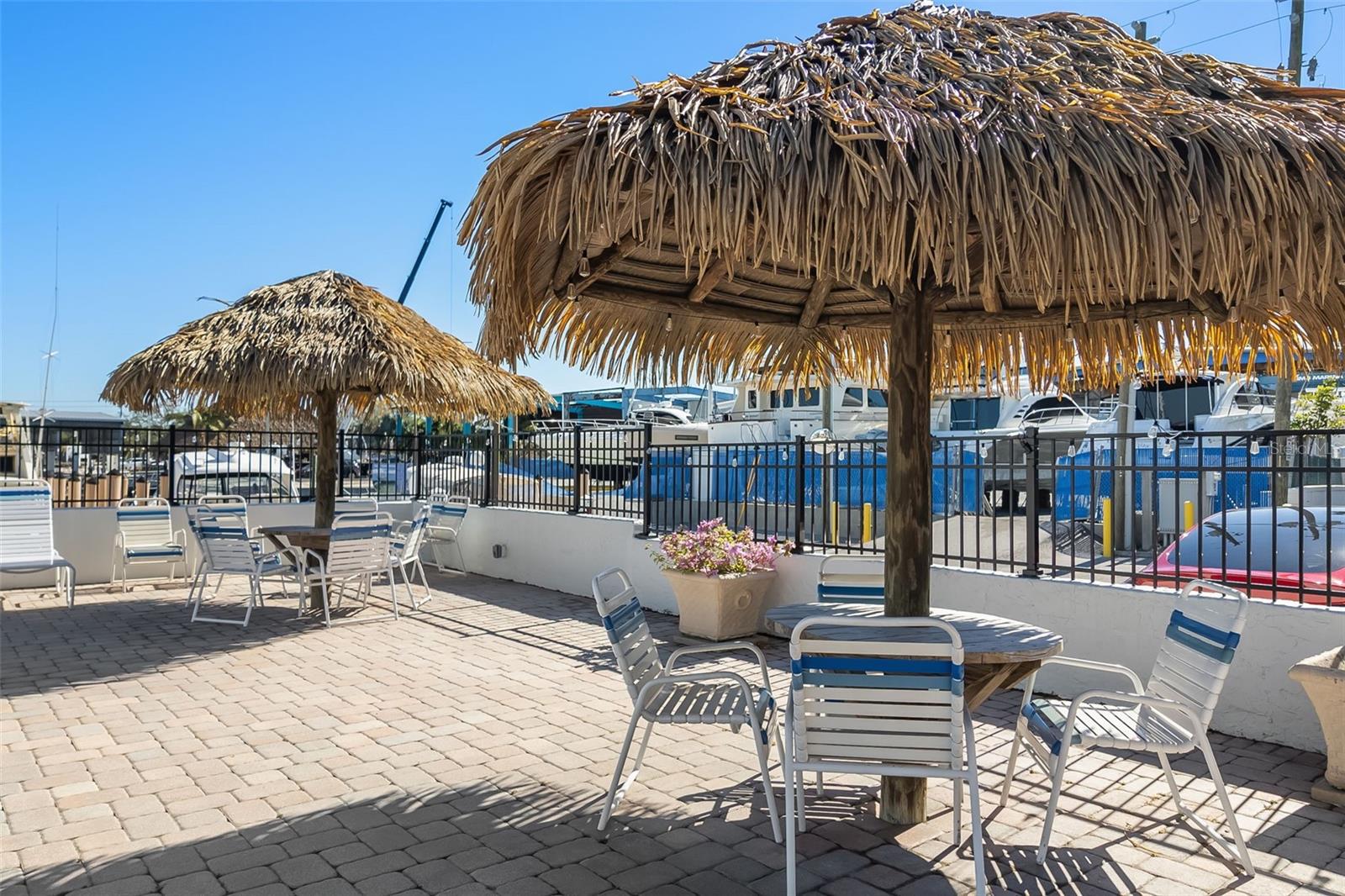 4900 38TH WAY S #305, ST PETERSBURG, FL, 33711