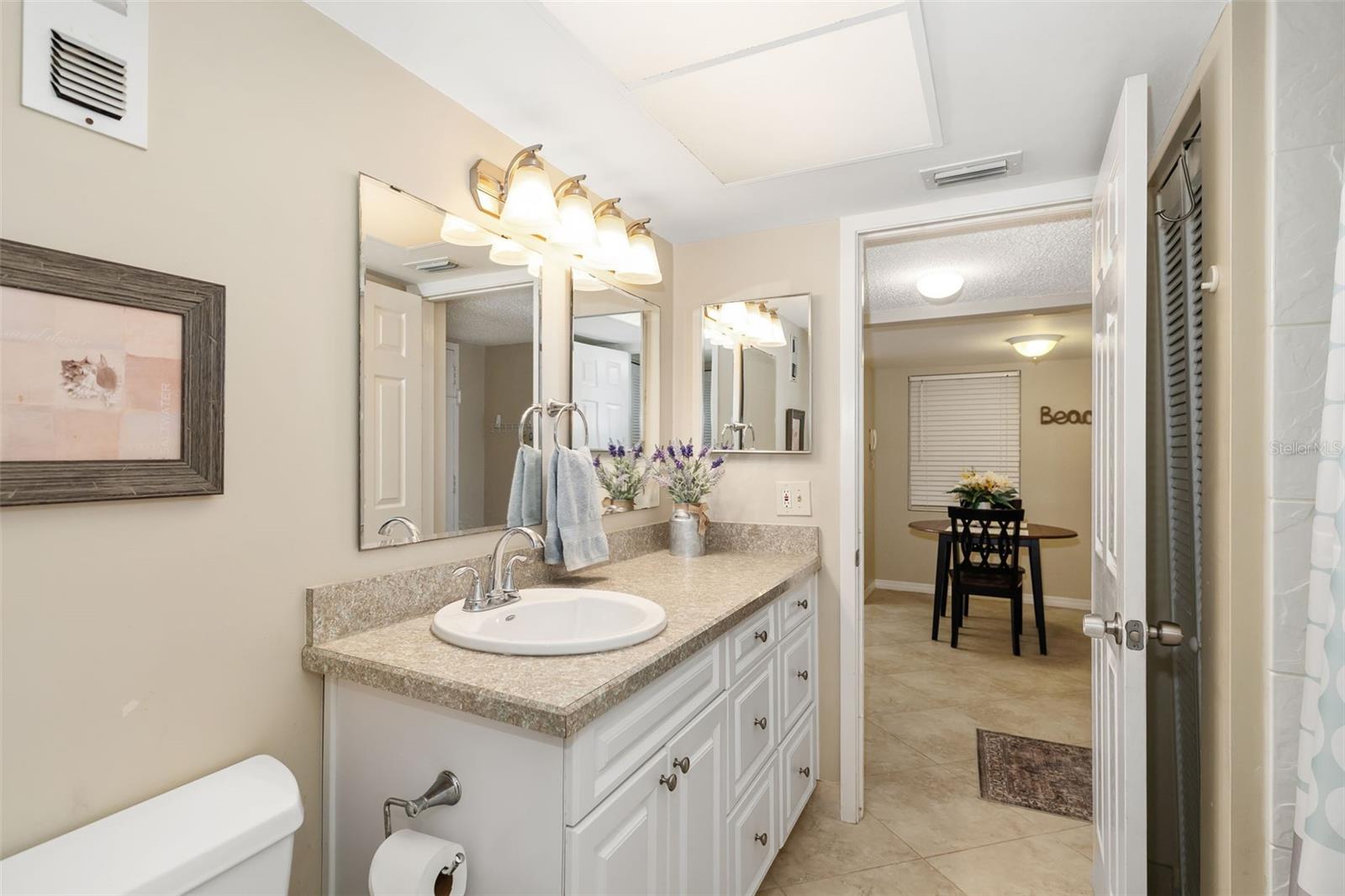 4900 38TH WAY S #305, ST PETERSBURG, FL, 33711