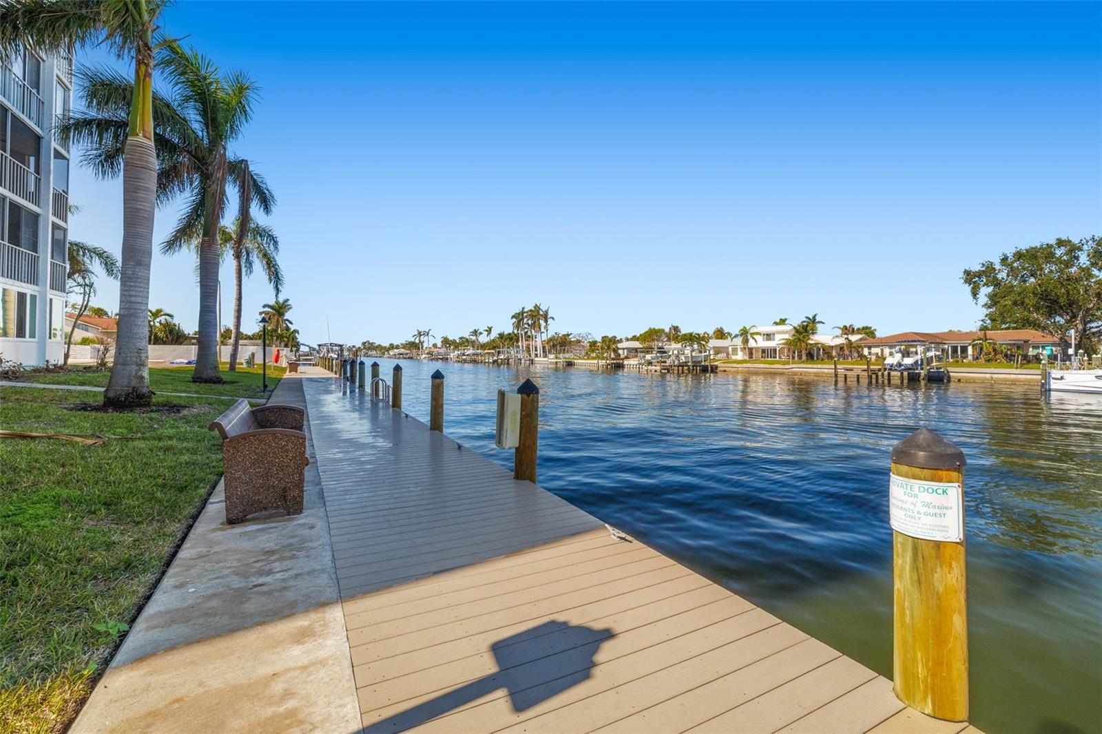 4900 38TH WAY S #305, ST PETERSBURG, FL, 33711