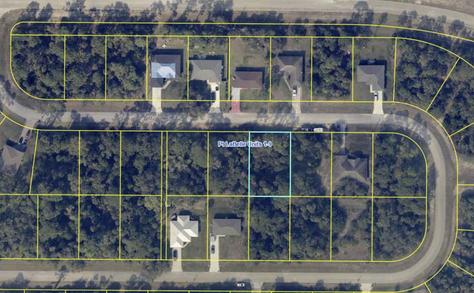 8042 WINDSWEPT CIR, LABELLE, FL, 33935