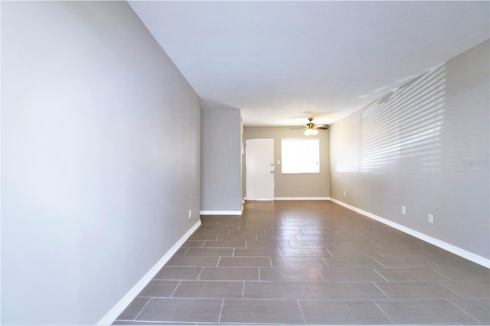 3001 BEE RIDGE RD #206, SARASOTA, FL, 34239