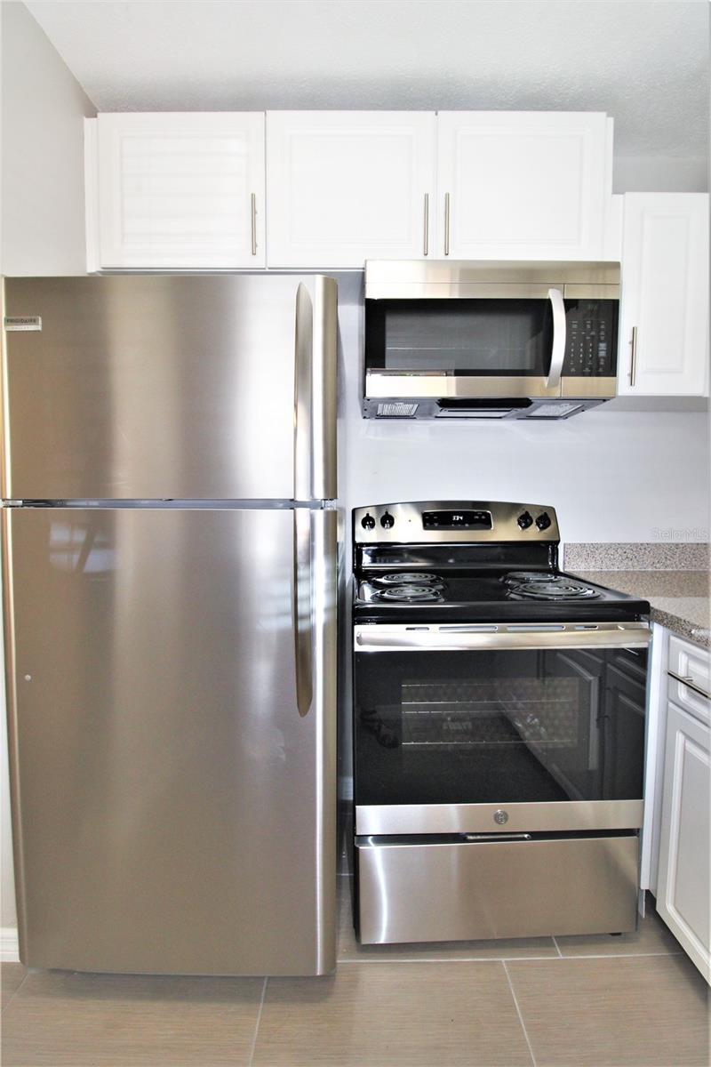 3001 BEE RIDGE RD #206, SARASOTA, FL, 34239
