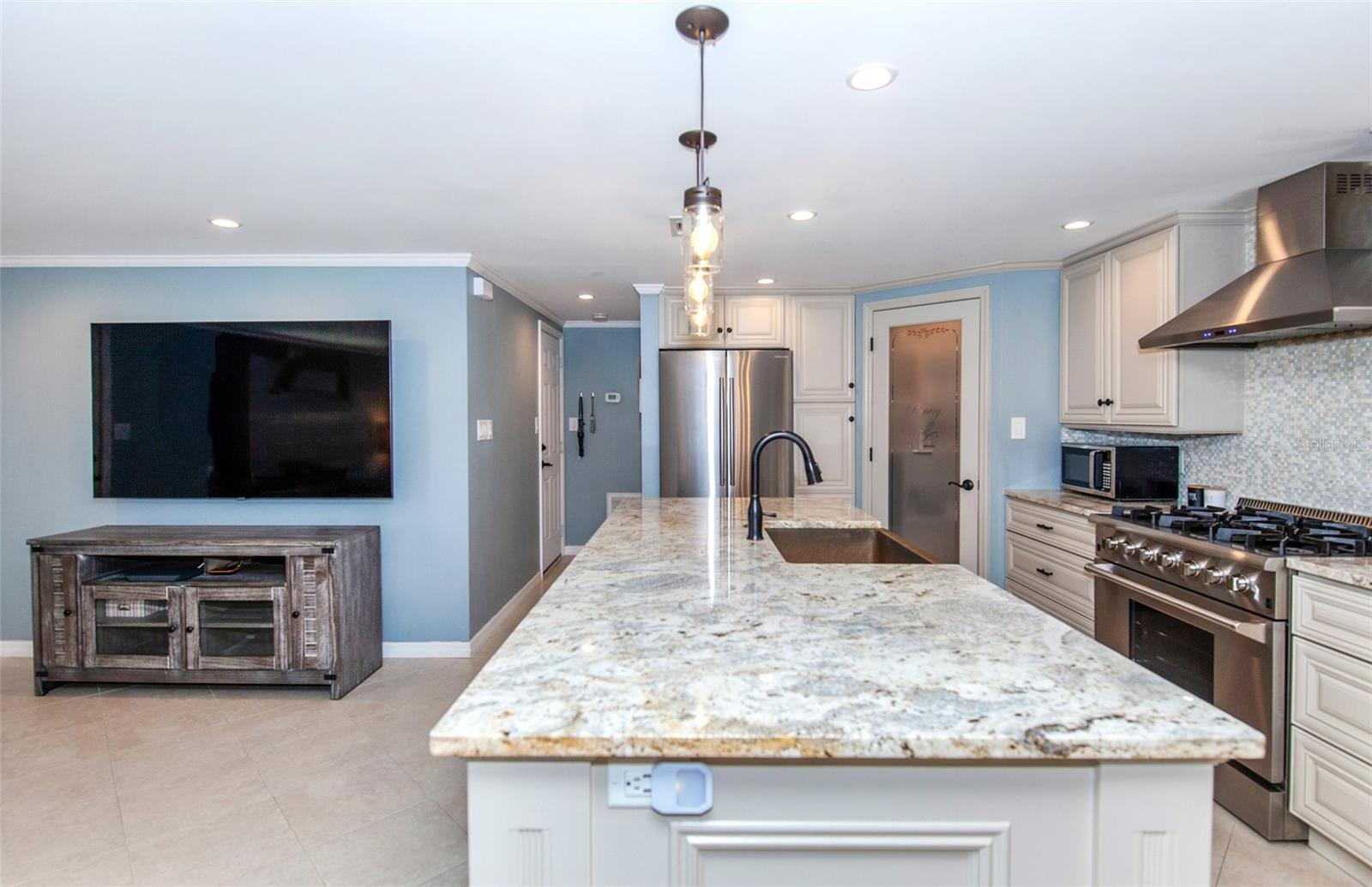 735 CUMBERLAND RD, VENICE, FL, 34293