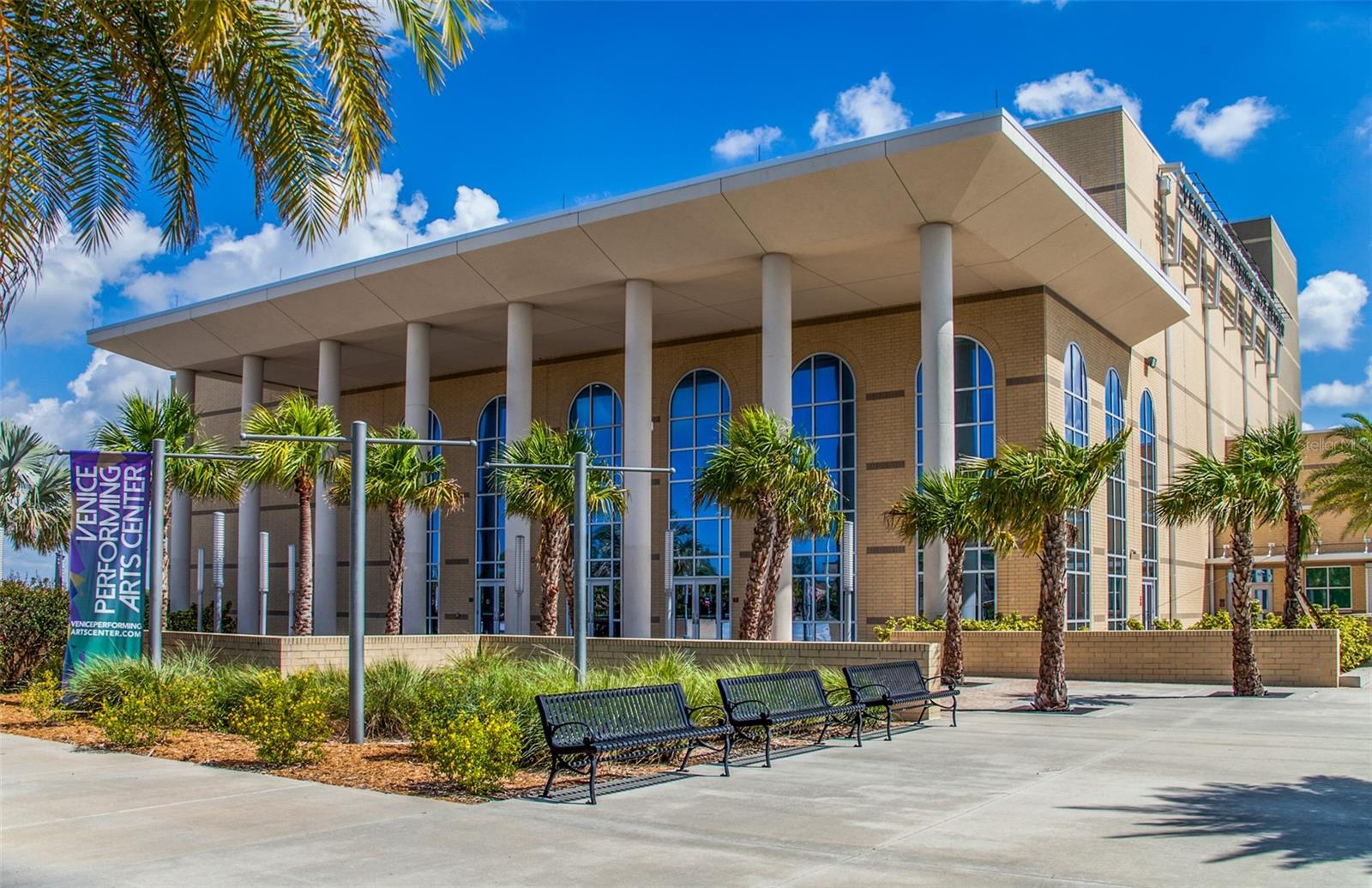 735 CUMBERLAND RD, VENICE, FL, 34293