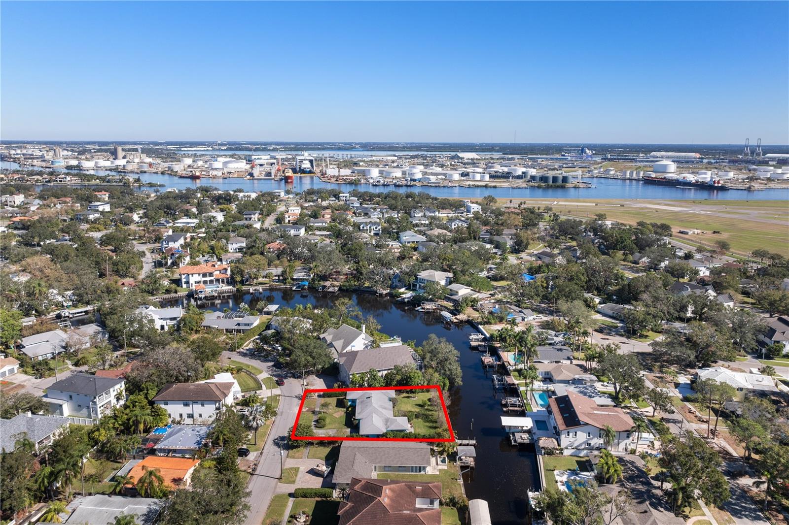 545 SUWANEE CIR, TAMPA, FL, 33606