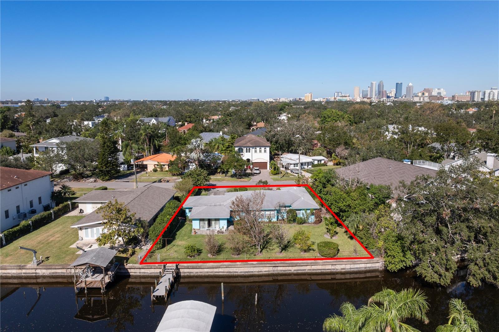 545 SUWANEE CIR, TAMPA, FL, 33606