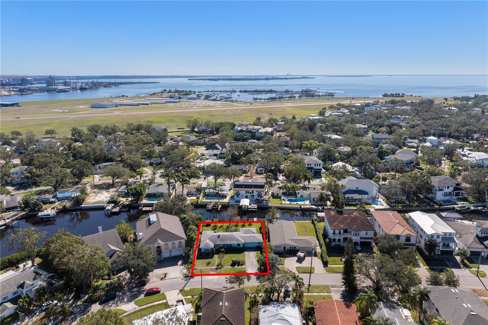 545 SUWANEE CIR, TAMPA, FL, 33606