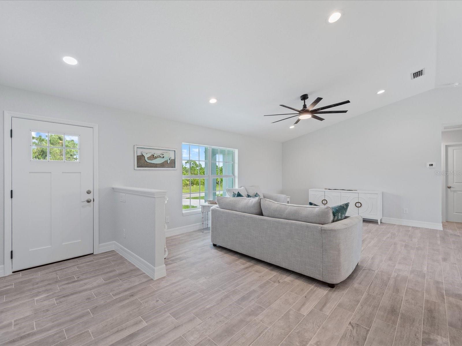 13541 JERONIMO LN, PORT CHARLOTTE, FL, 33981