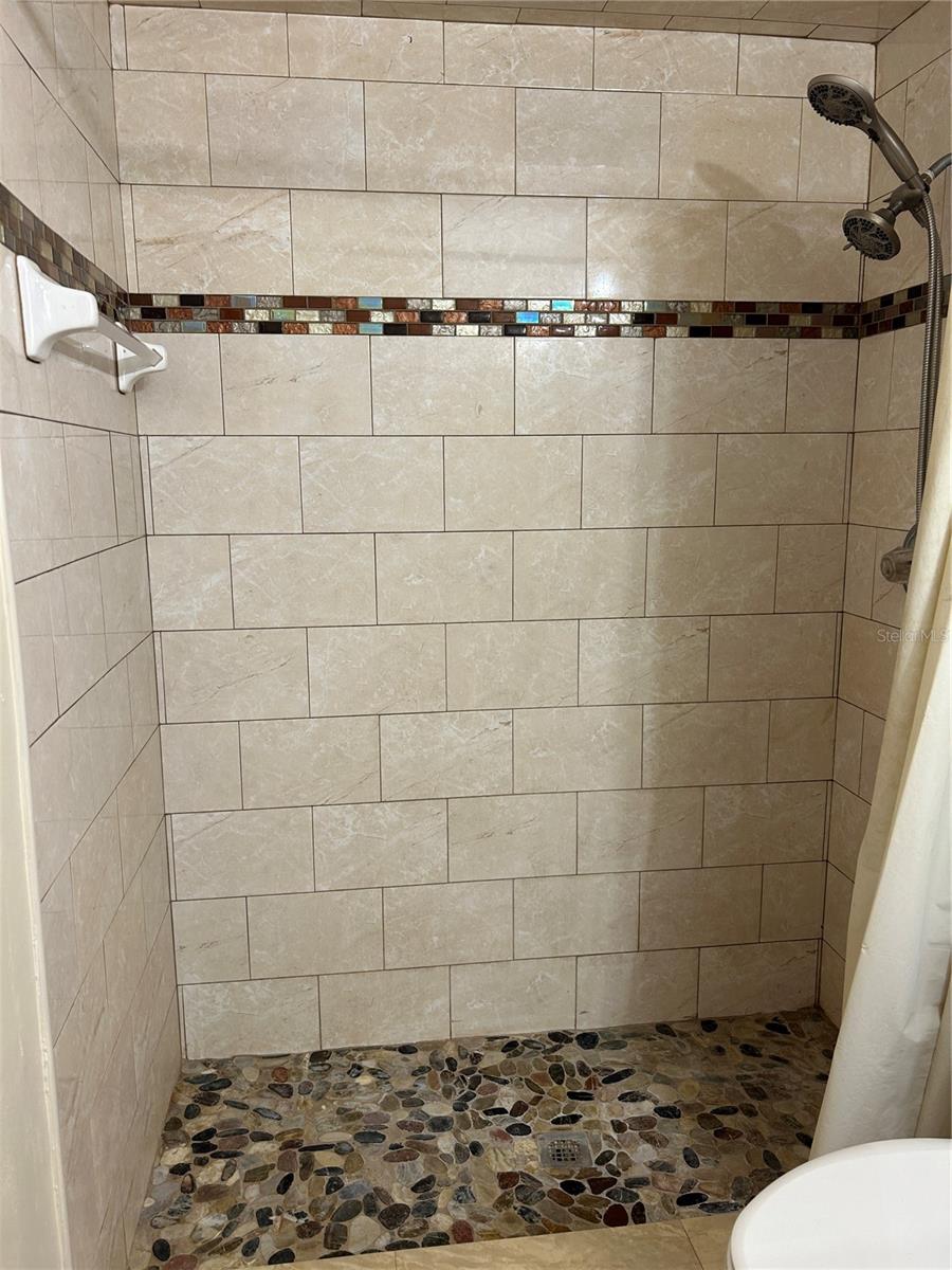 3146 CARLOS DR, DUNEDIN, FL, 34698