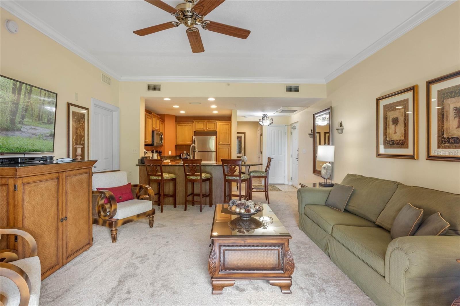 1598 HERITAGE CROSSING CT #102, REUNION, FL, 34747