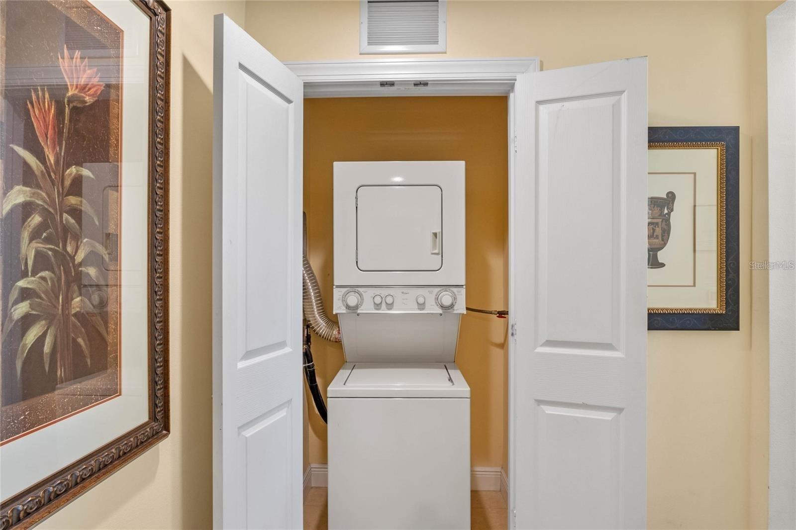 1598 HERITAGE CROSSING CT #102, REUNION, FL, 34747