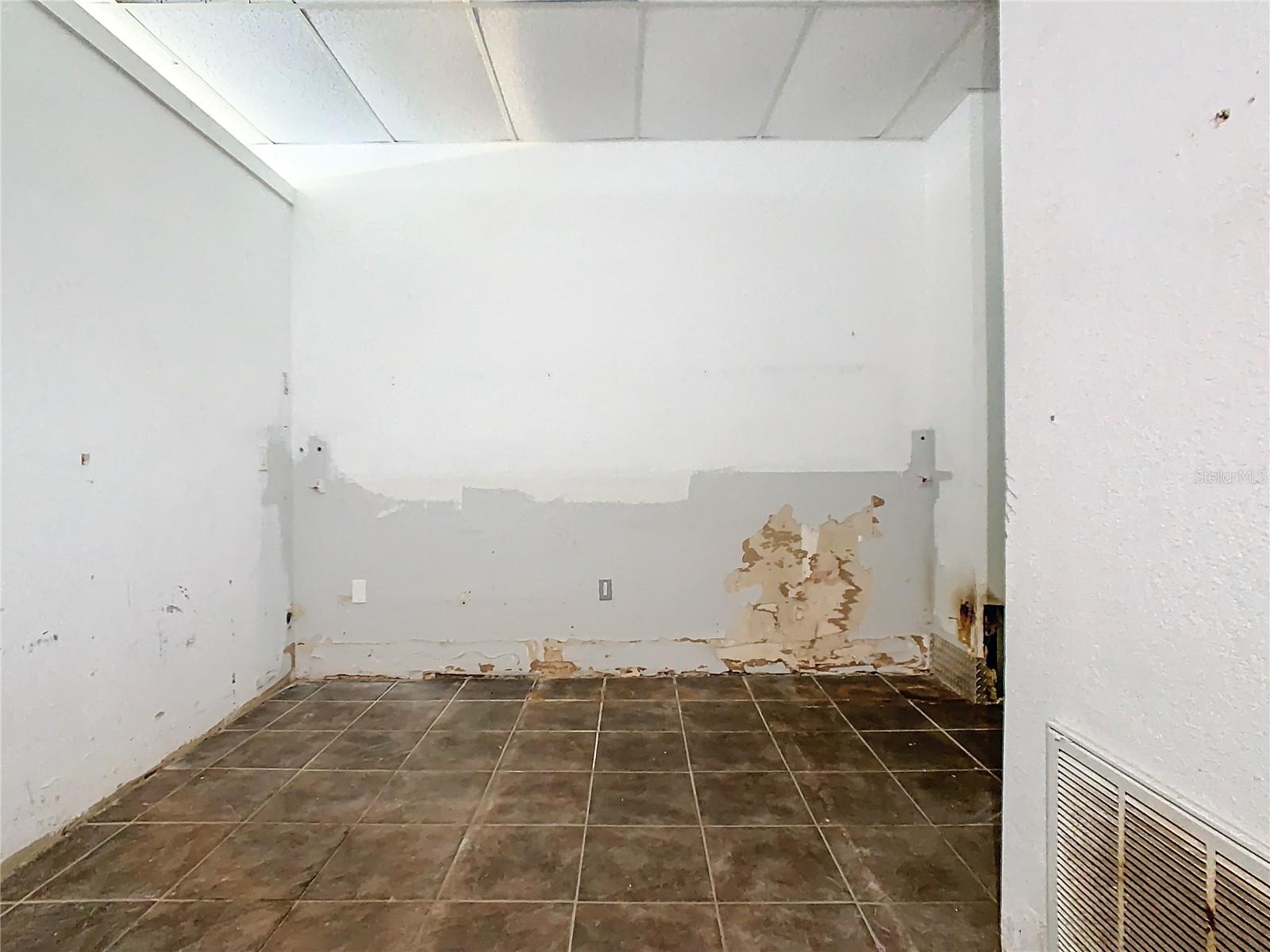 4916 W IRLO BRONSON MEMORIAL HWY, KISSIMMEE, FL, 34746