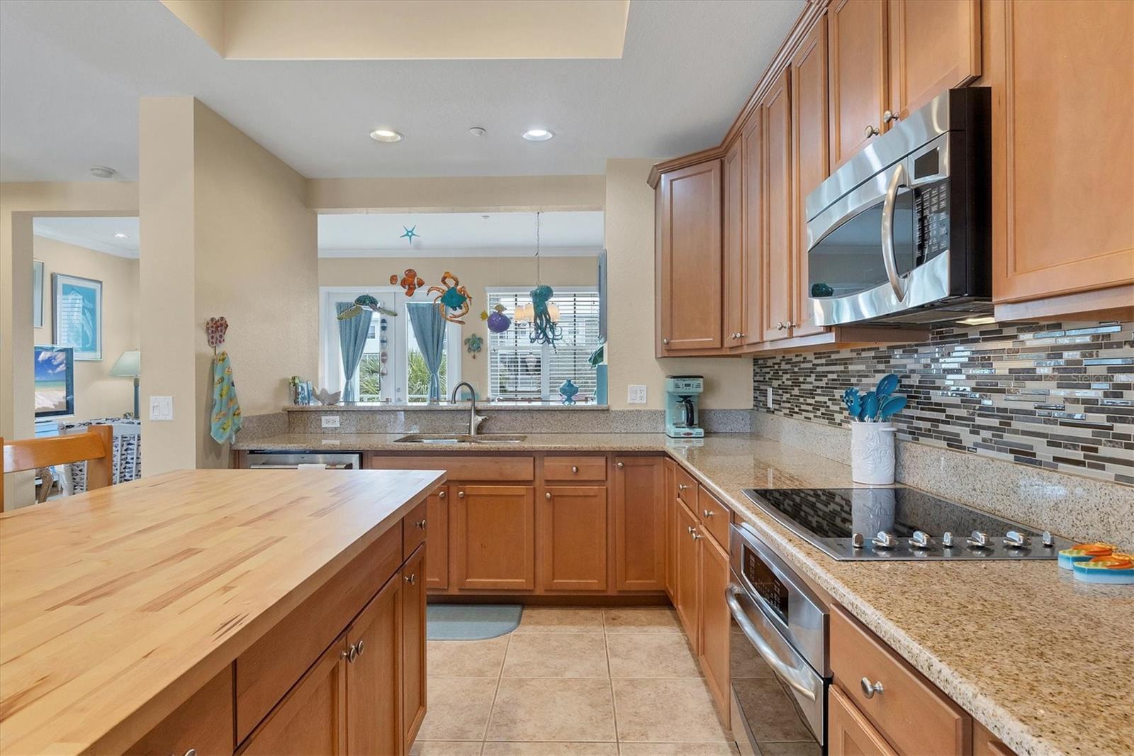 10390 LONGSHORE RD #82, PLACIDA, FL, 33946