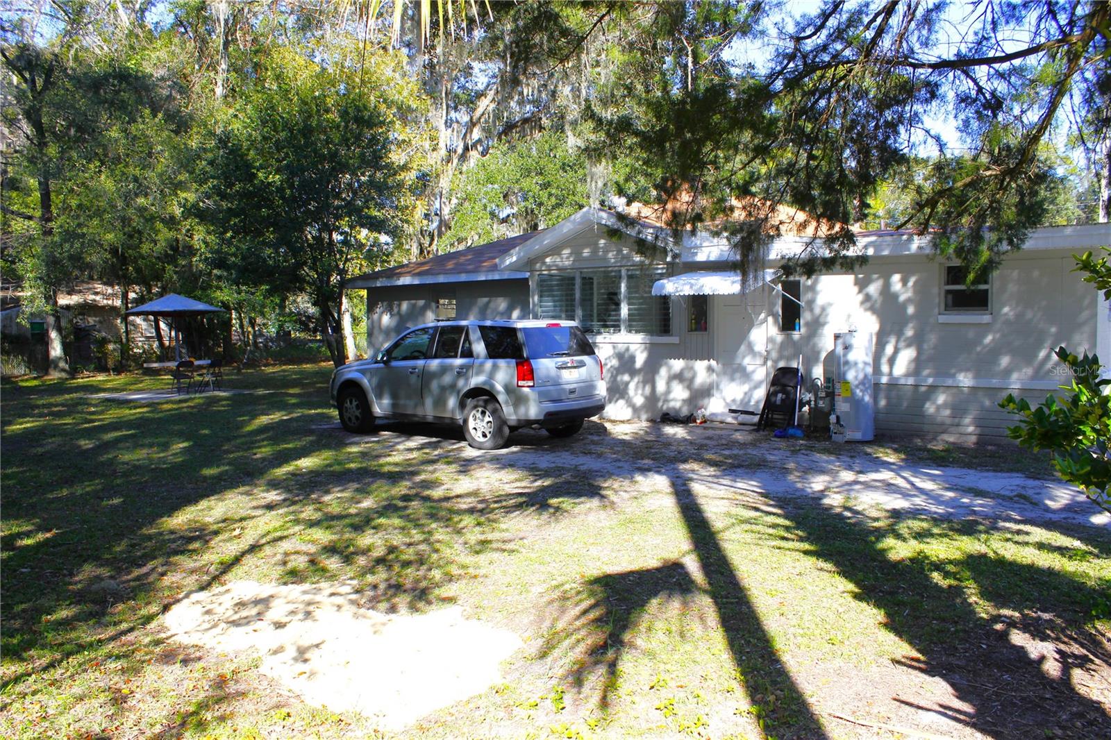 2145 E UNIVERSITY AVE, GAINESVILLE, FL, 32641