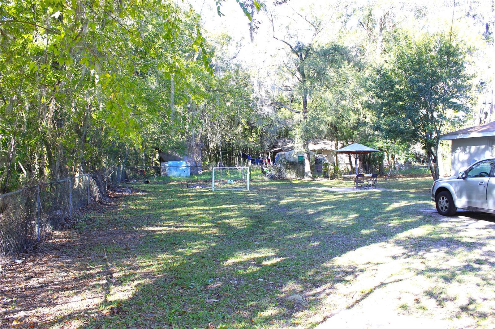 2145 E UNIVERSITY AVE, GAINESVILLE, FL, 32641