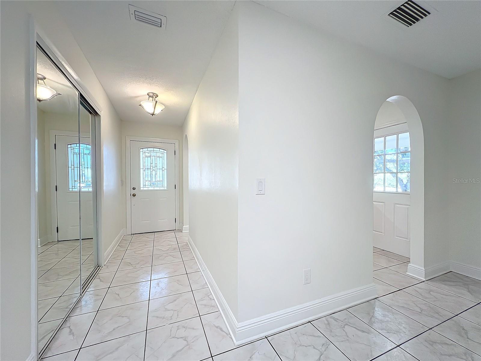 705 BEVERLY AVE, ALTAMONTE SPRINGS, FL, 32701