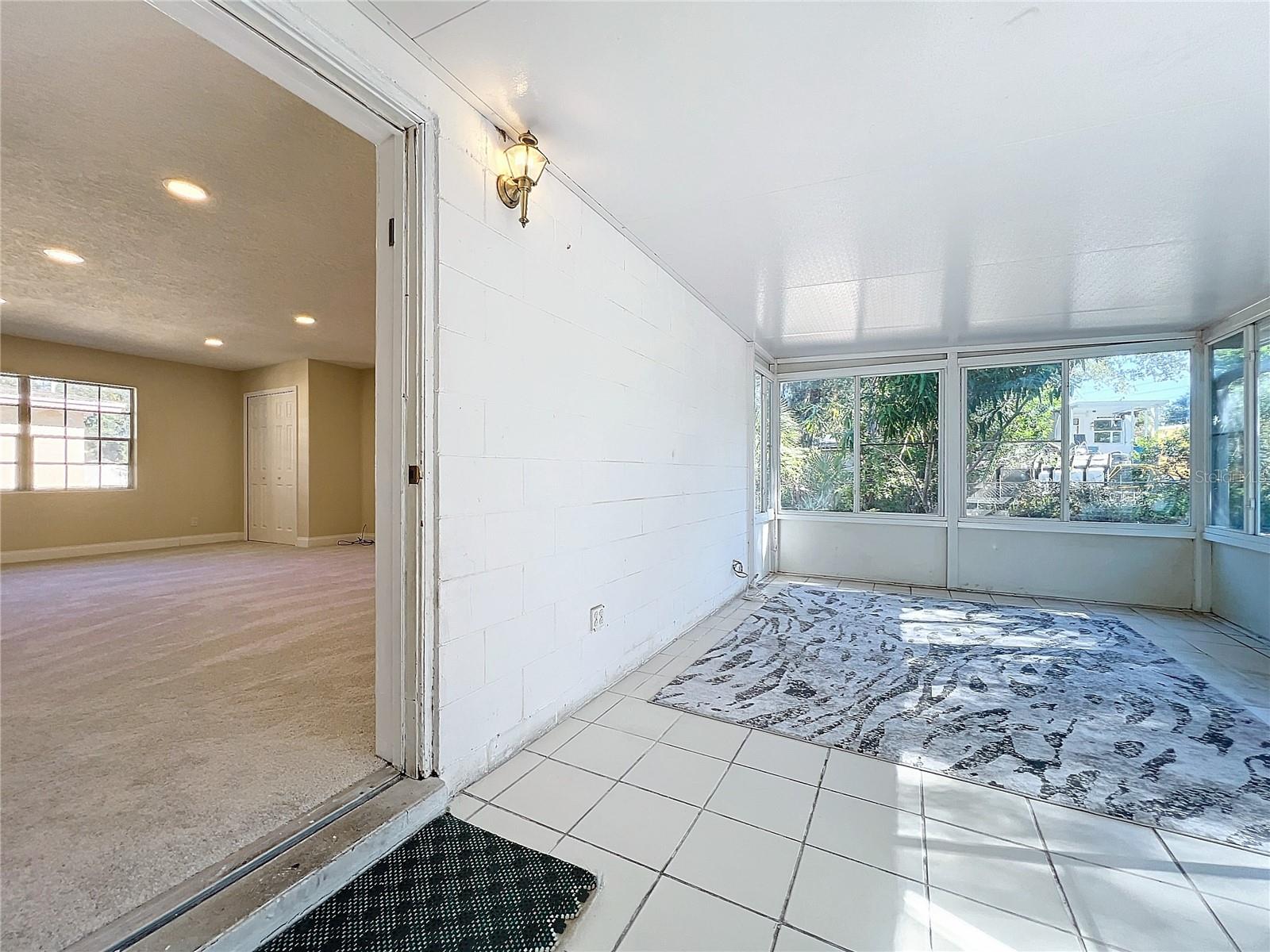 705 BEVERLY AVE, ALTAMONTE SPRINGS, FL, 32701
