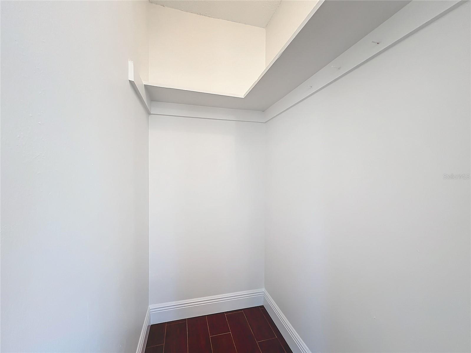 705 BEVERLY AVE, ALTAMONTE SPRINGS, FL, 32701