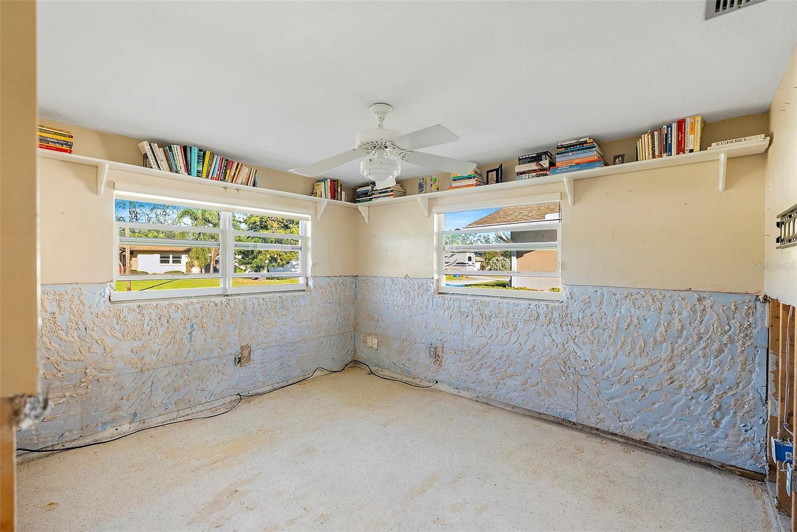 1710 GEORGIA AVE NE, ST PETERSBURG, FL, 33703