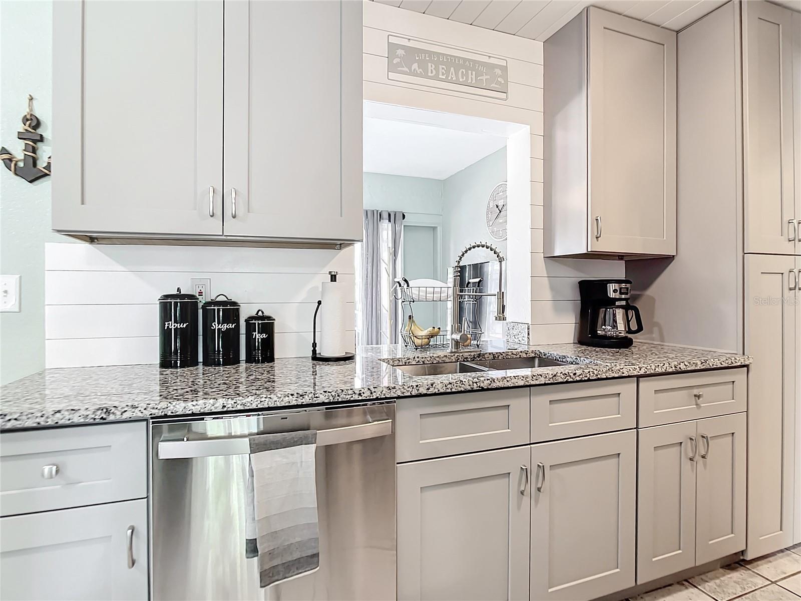 14454 NW CHAMBERLAIN BLVD, PORT CHARLOTTE, FL, 33953