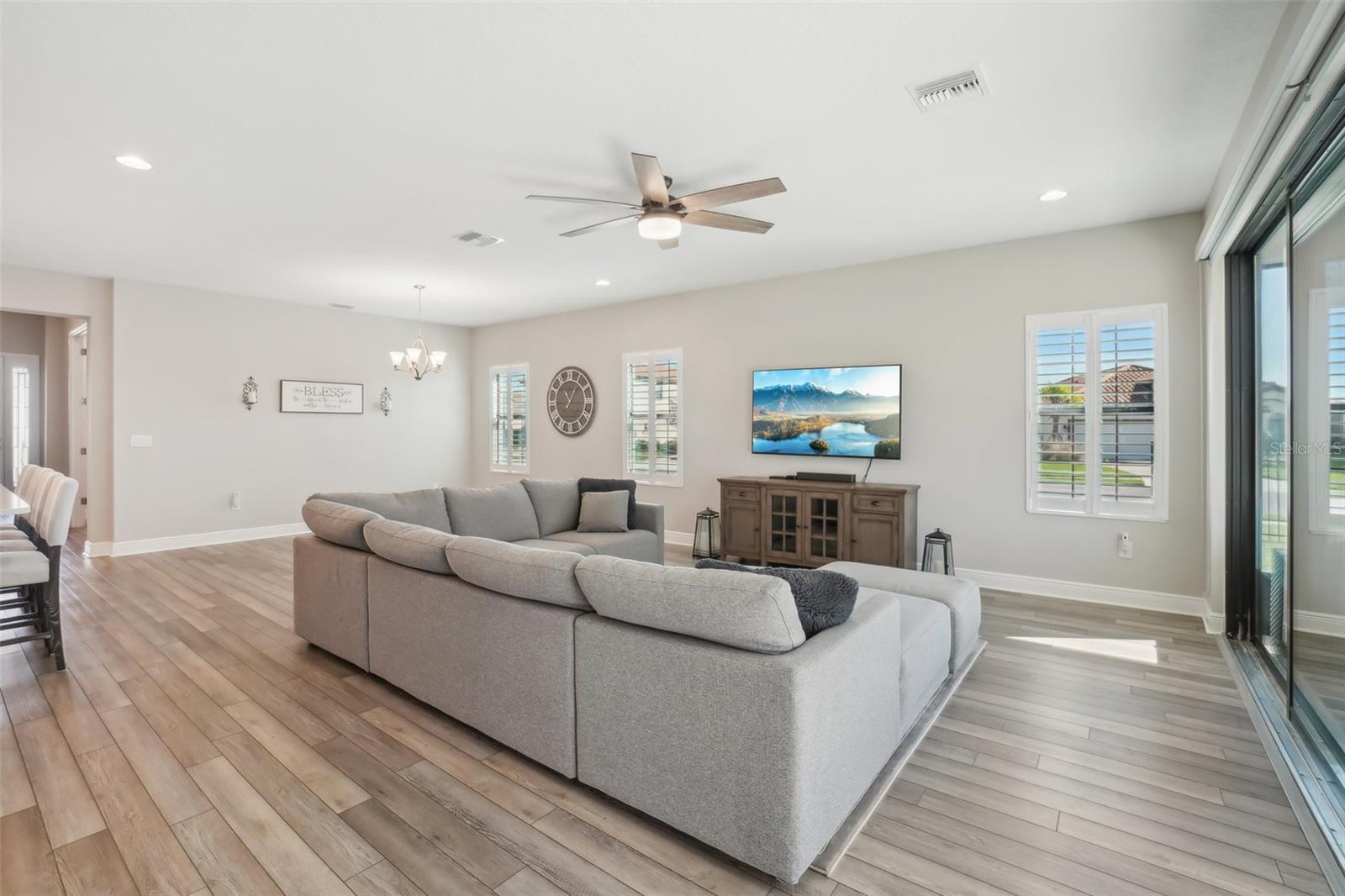 8303 DOVE BOG TER, PARRISH, FL, 34219