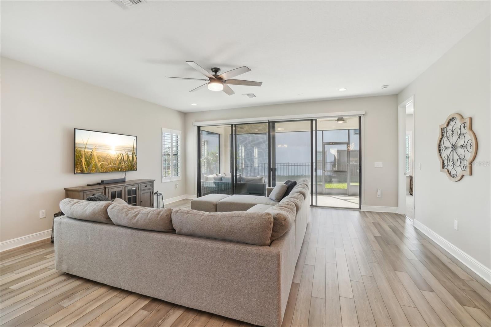 8303 DOVE BOG TER, PARRISH, FL, 34219