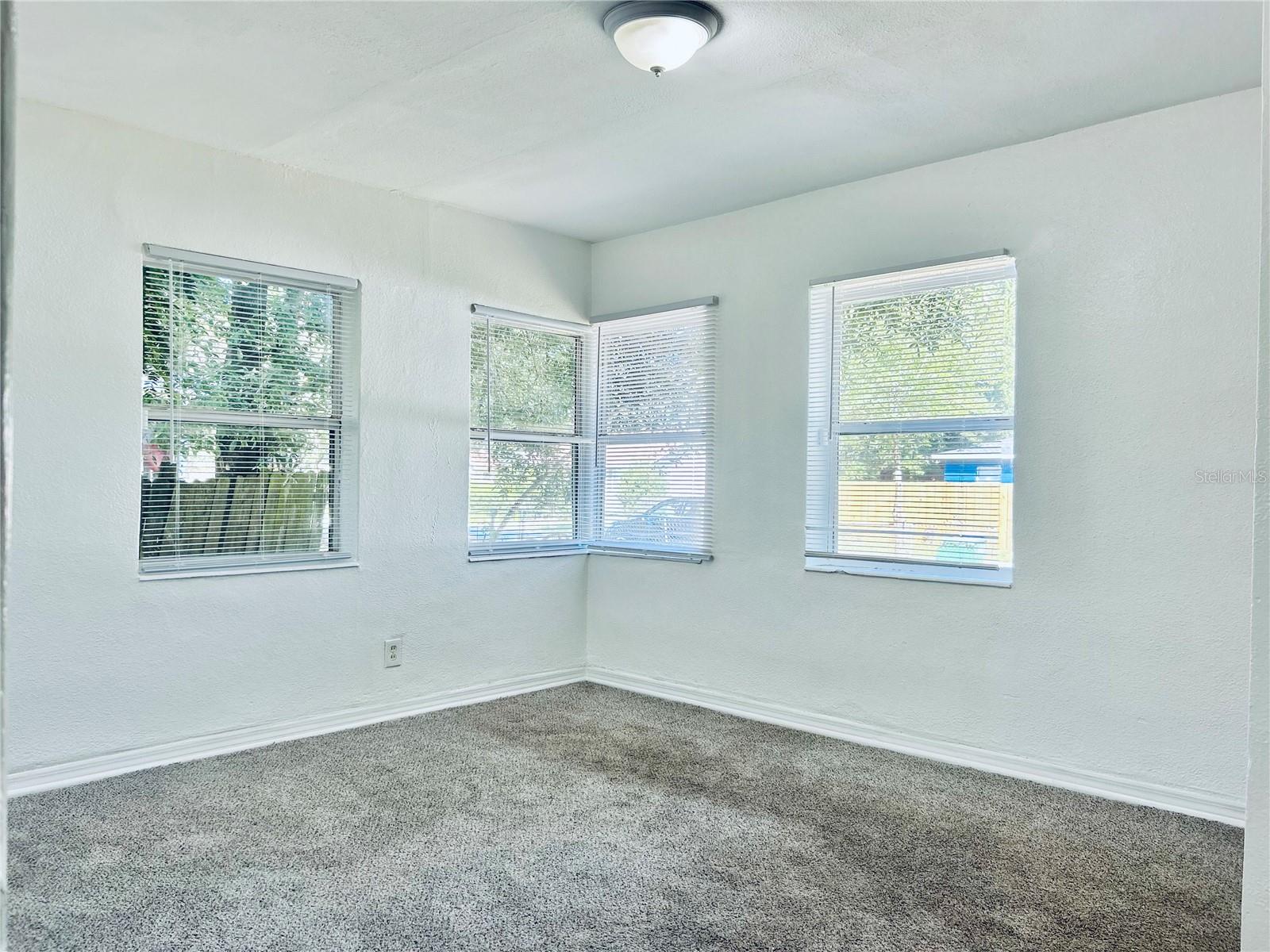 1719 E CAYUGA ST, TAMPA, FL, 33610
