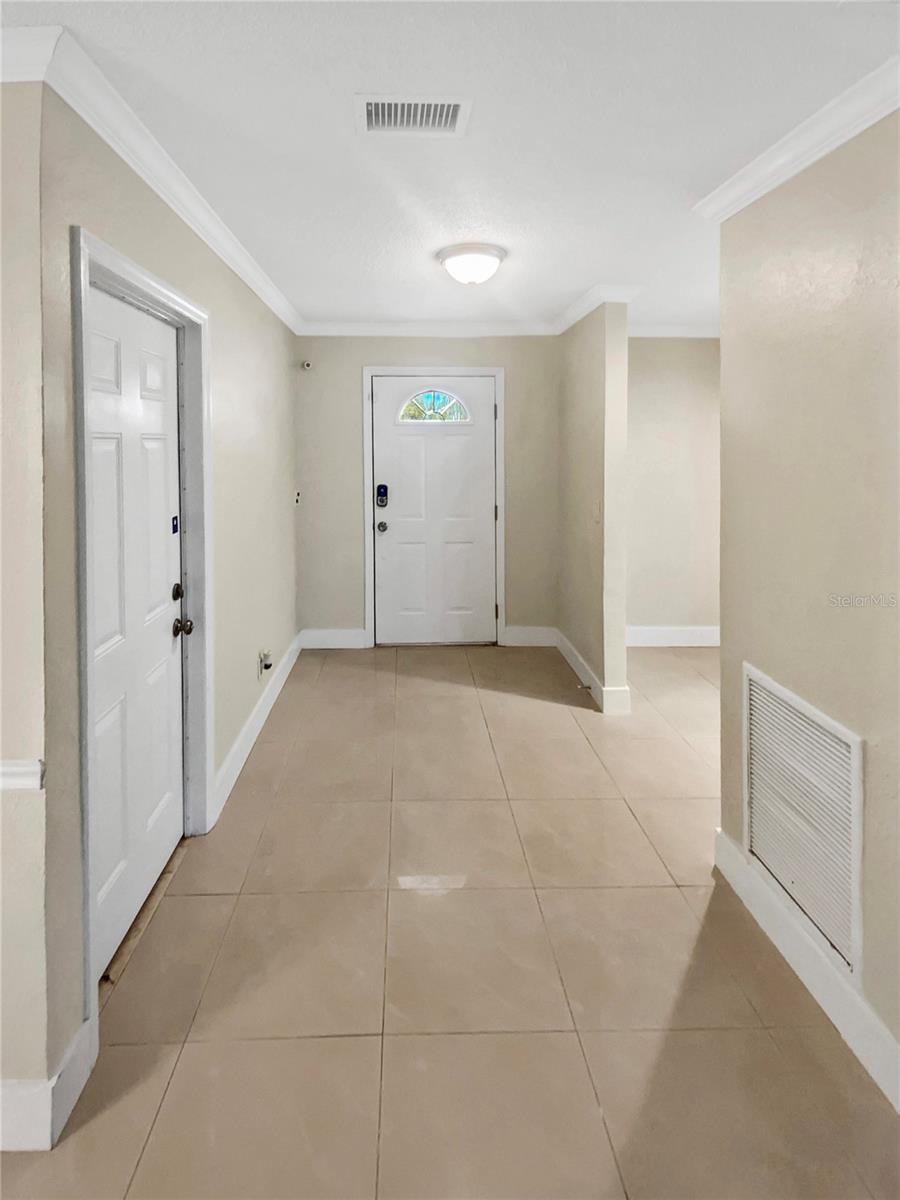 2253 HERON CIR, CLEARWATER, FL, 33762