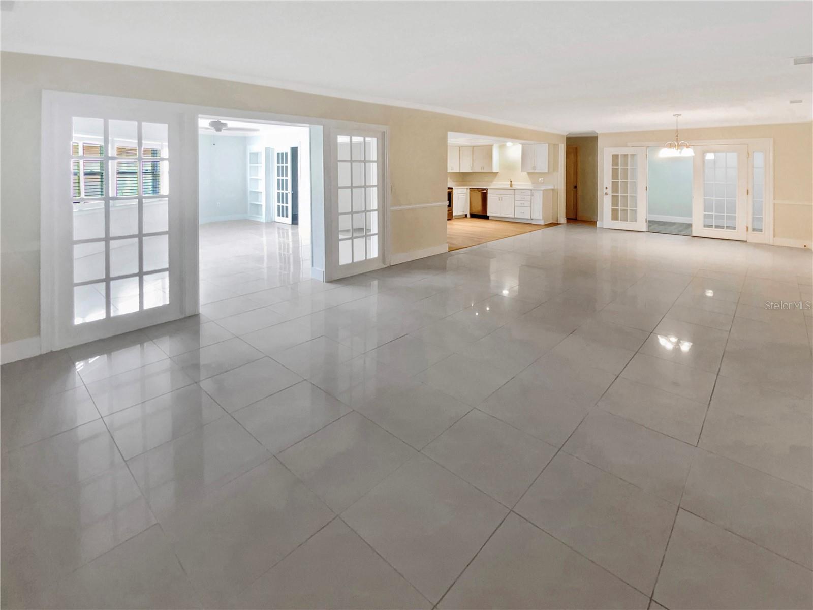 2253 HERON CIR, CLEARWATER, FL, 33762