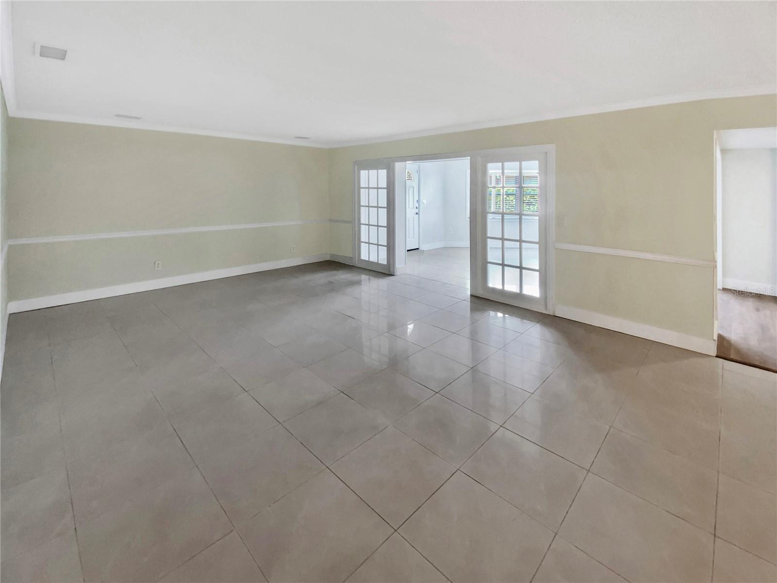 2253 HERON CIR, CLEARWATER, FL, 33762