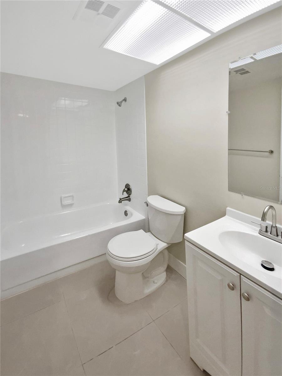 2253 HERON CIR, CLEARWATER, FL, 33762