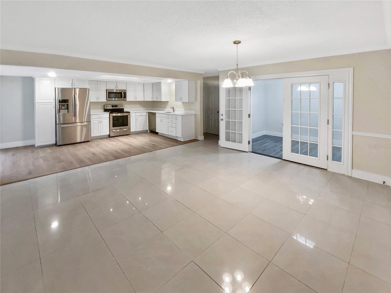 2253 HERON CIR, CLEARWATER, FL, 33762