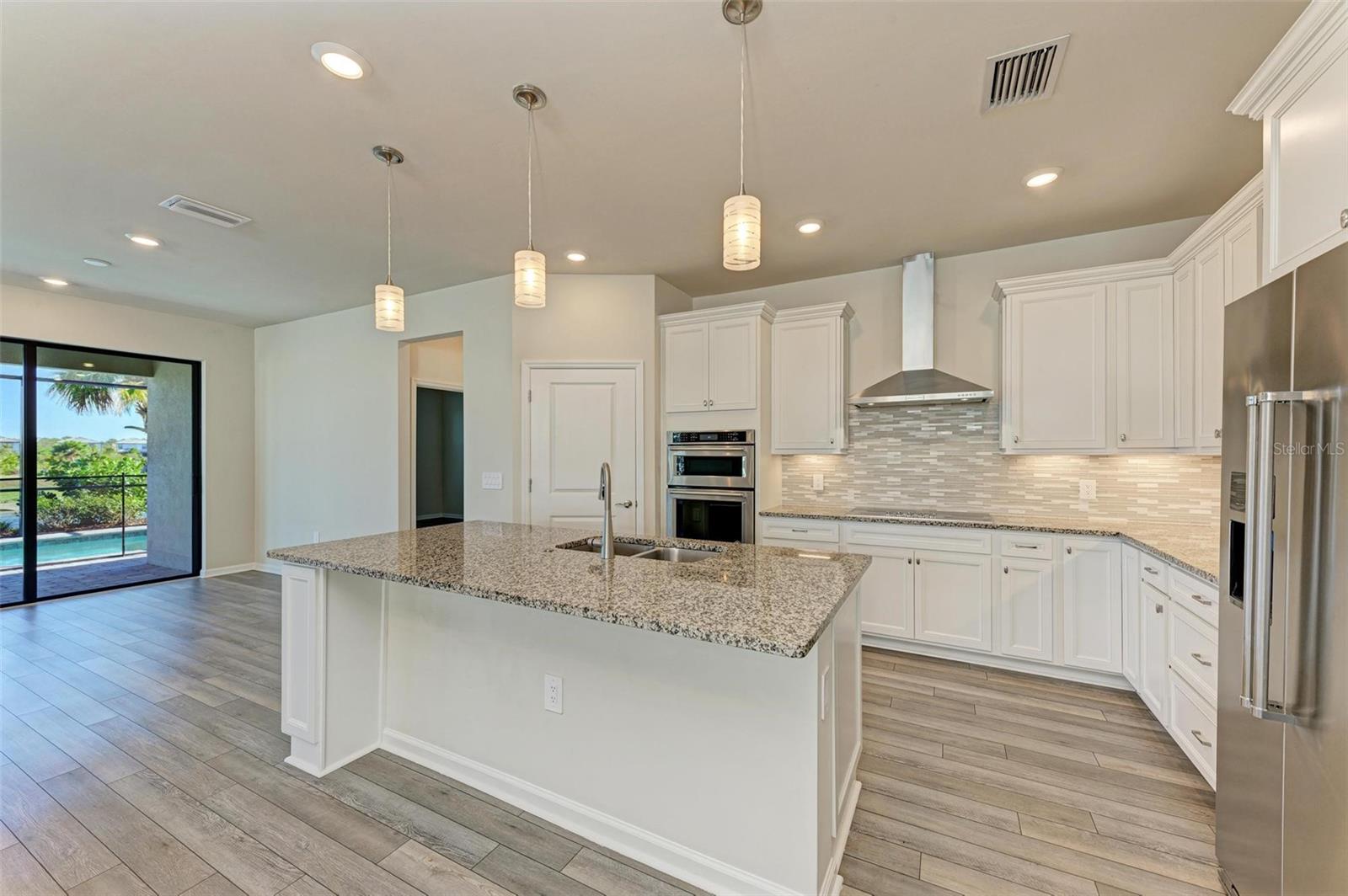 6043 BLUESTAR CT, BRADENTON, FL, 34211